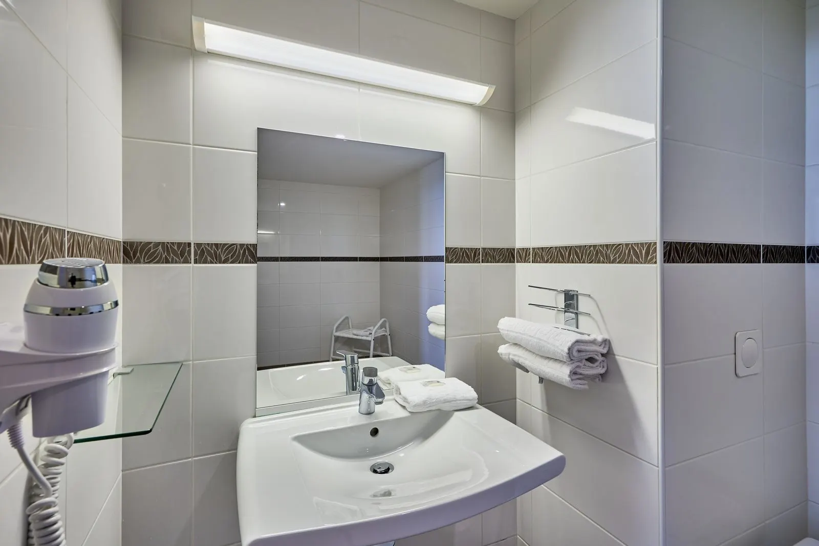 Détail de la chambre PMR de l'Hôtel Goodwood